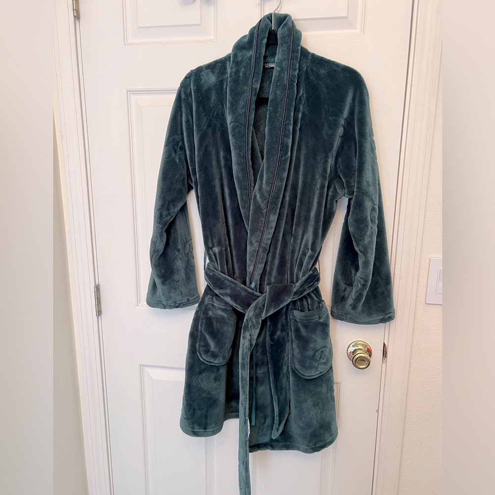 Victoria Secret Green Robe - size XS